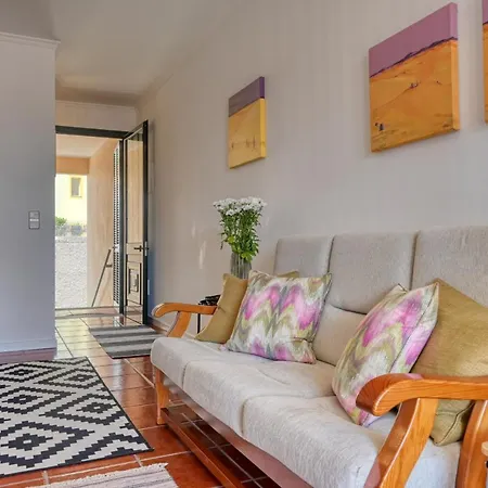 Pip House, A In Madeira * ポルト・サント